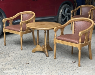 Xưởng Sản Xuất Bàn Ghế Ăn Giá Rẻ Bằng Gỗ Tự Nhiên: Lựa Chọn Thông Minh Cho Tổ Ấm