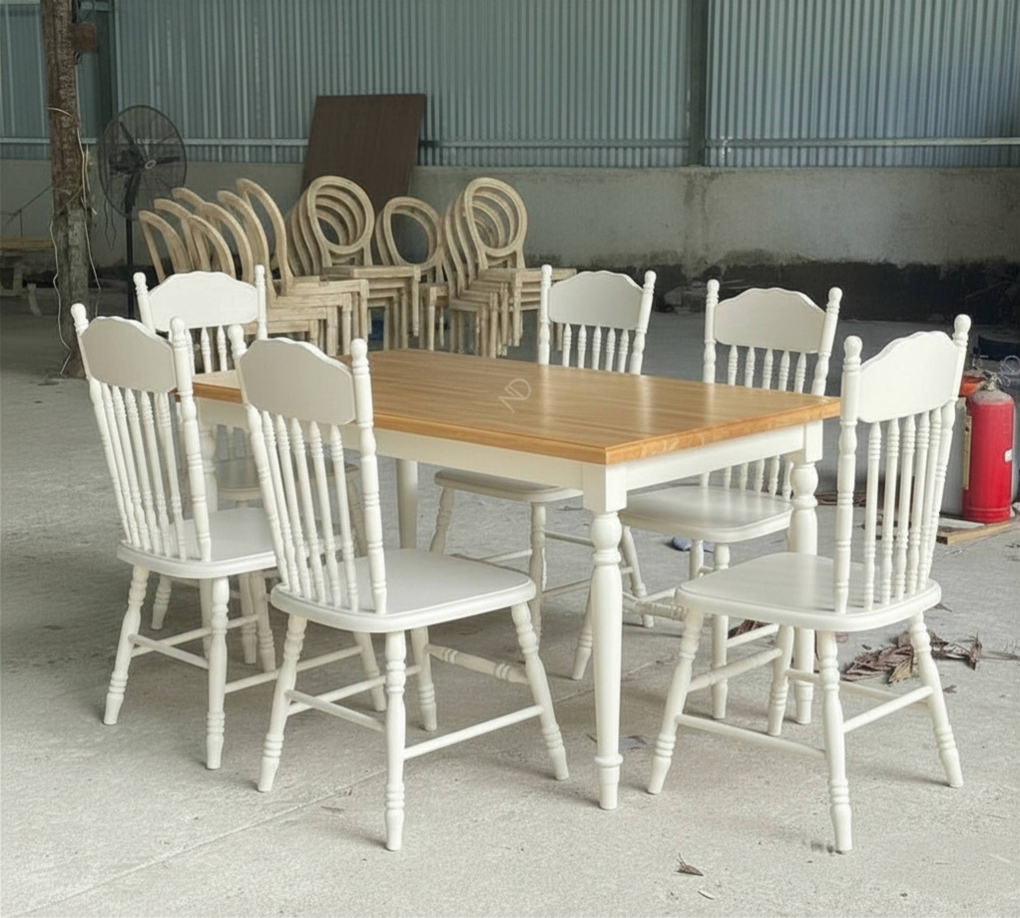 bộ bàn ăn mặt gỗ sang trọng Đồng Nai