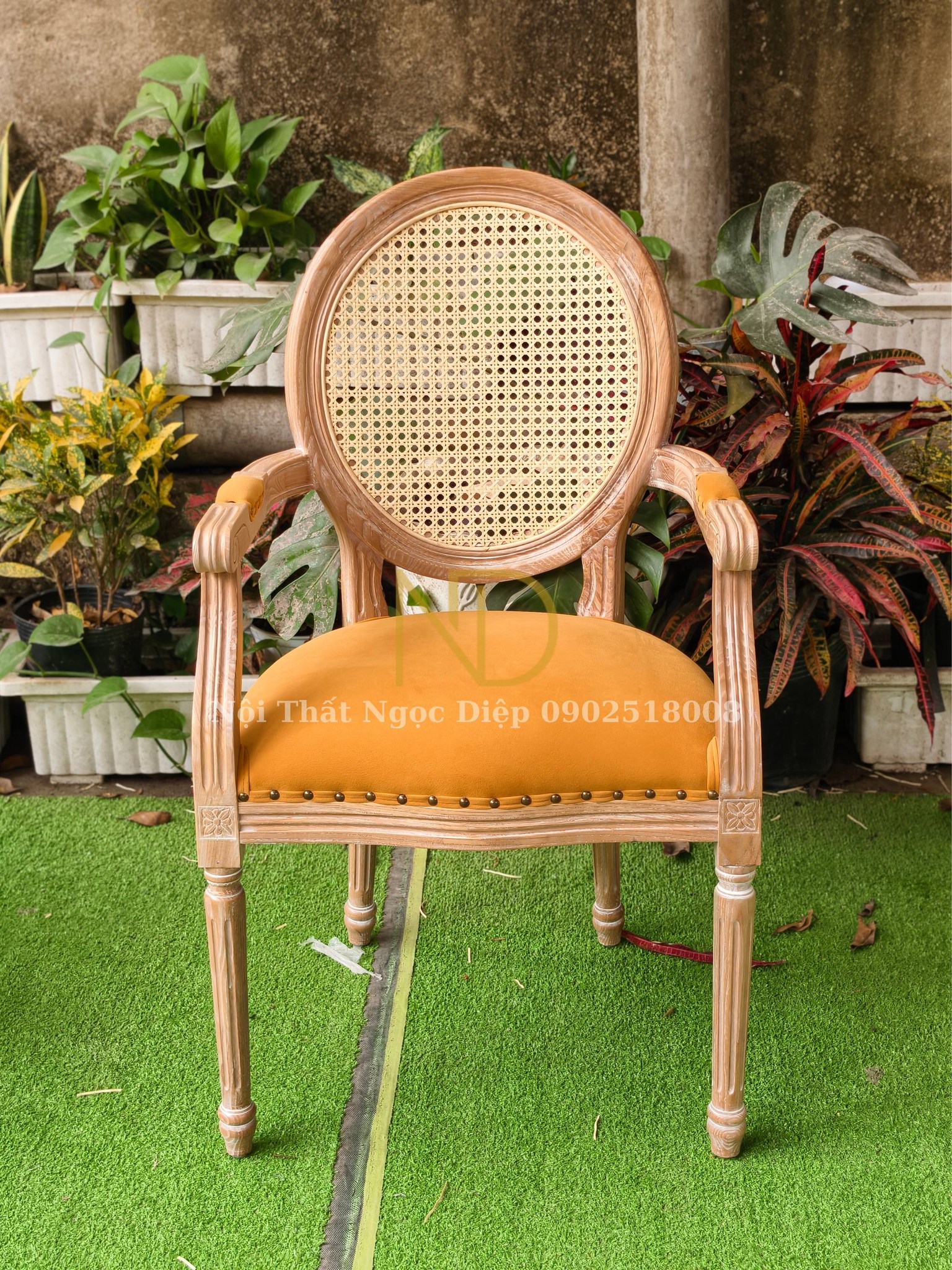 đóng bàn ghế ăn theo yêu cầu tại Đồng Nai