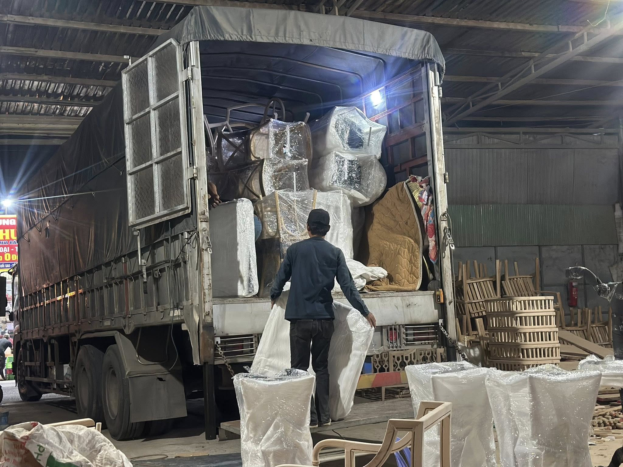 hình ảnh - xưởng sản xuất đồ gỗ Hố Nai