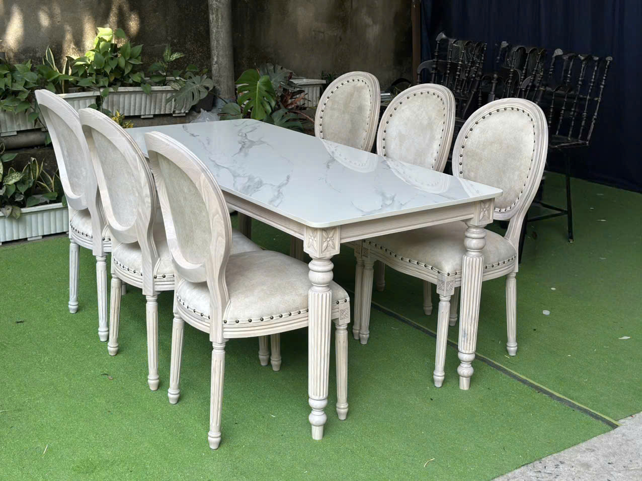 mua bàn ăn đẹp tại Hố Nai Đồng Nai