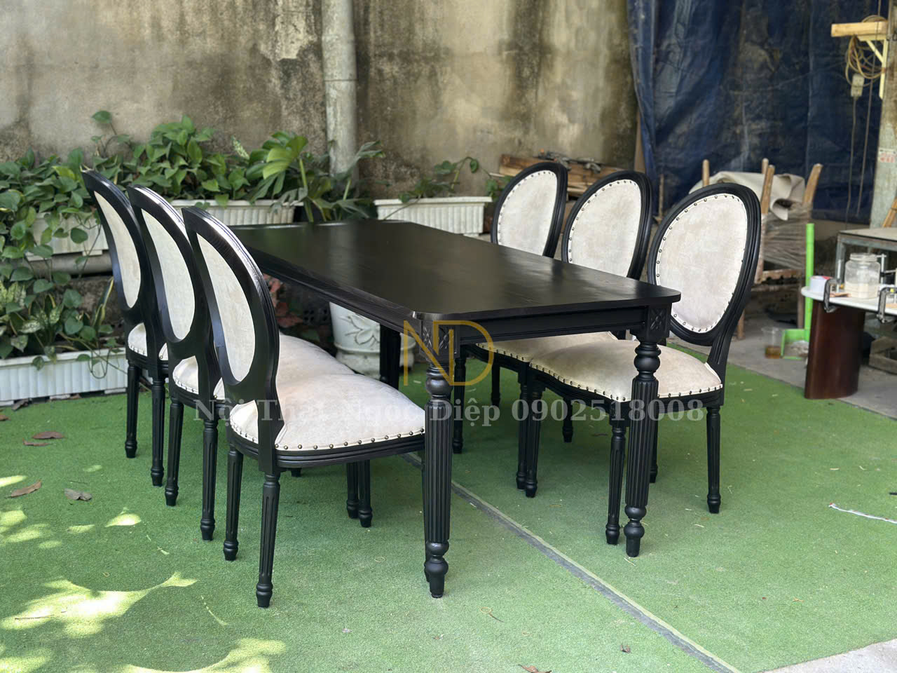 Bàn Ăn Chữ Nhật Mặt Gỗ Tân Cổ Điển